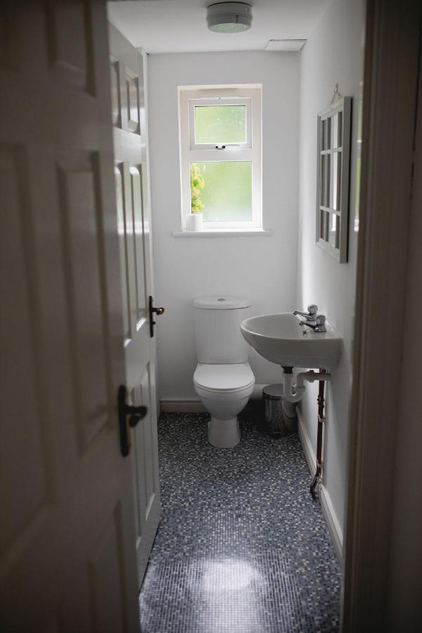 Vanity Ballycastle Diamond 2 Bedroom Apartment エクステリア 写真