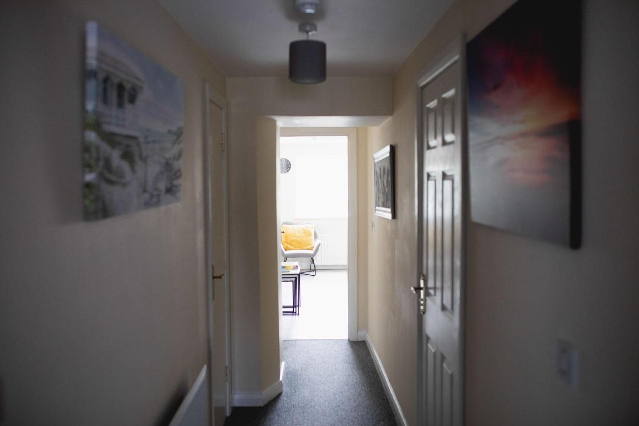 Vanity Ballycastle Diamond 2 Bedroom Apartment エクステリア 写真
