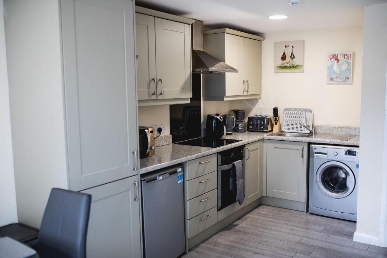 Vanity Ballycastle Diamond 2 Bedroom Apartment エクステリア 写真